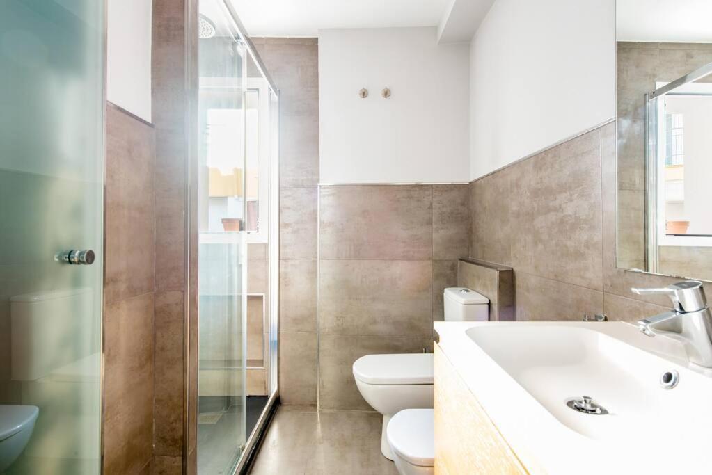 Ferienwohnung Eva Recommends Plaza Del Museo Sevilla Exterior foto